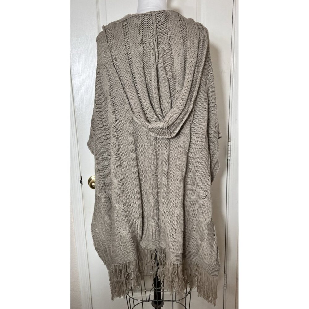 Ginger Jar Short Sleeve Long Hooded Cardigan with Fringe Greige‎ womens size XL - Picture 3 of 7